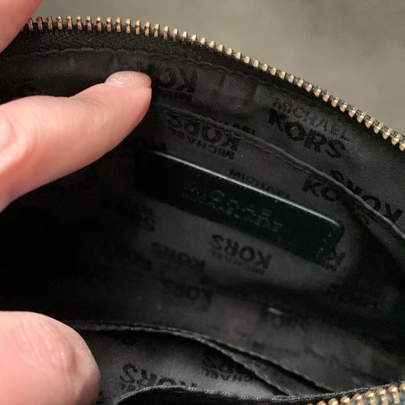 Michael Kors black patten purse - Picture 6 of 7